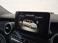 Mercedes-Benz V-Class V220d BlueTEC SE G-Tronic+ 