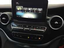 Mercedes-Benz V-Class V220d BlueTEC SE G-Tronic+ 