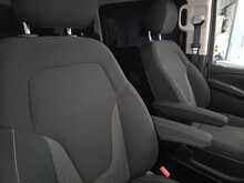 Mercedes-Benz V-Class V220d BlueTEC SE G-Tronic+ 