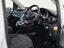 Mercedes-Benz V-Class V220d BlueTEC SE G-Tronic+ 