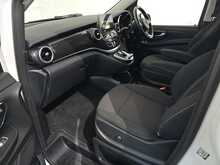 Mercedes-Benz V-Class V220d BlueTEC SE G-Tronic+ 