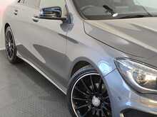 Mercedes-Benz CLA CLA200d AMG Sport 