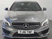 Mercedes-Benz CLA CLA200d AMG Sport 