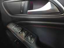 Mercedes-Benz CLA CLA200d AMG Sport 