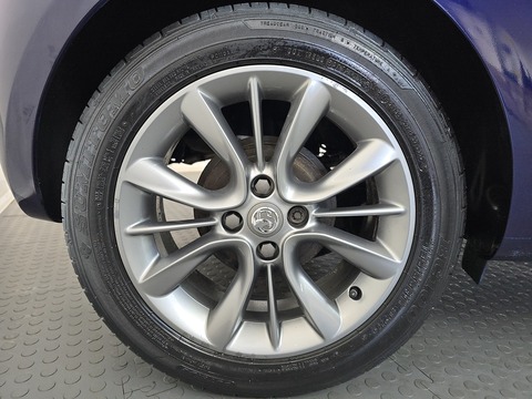 1.2i JAM Hatchback 3dr Petrol Manual Euro 6 (70 ps)