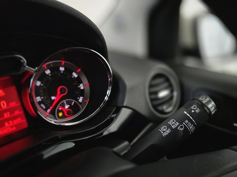 1.2i JAM Hatchback 3dr Petrol Manual Euro 6 (70 ps)