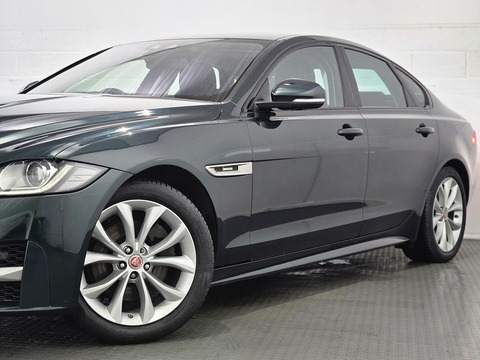 2.0d R-Sport Saloon 4dr Diesel Auto AWD Euro 6 (s/s) (180 ps)