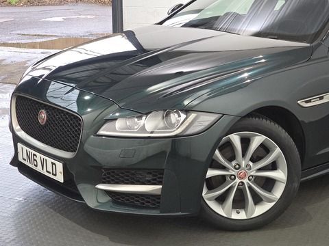 2.0d R-Sport Saloon 4dr Diesel Auto AWD Euro 6 (s/s) (180 ps)