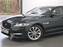 Jaguar XF d R-Sport 