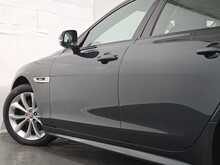 Jaguar XF d R-Sport 