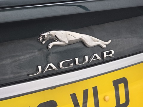 2.0d R-Sport Saloon 4dr Diesel Auto AWD Euro 6 (s/s) (180 ps)