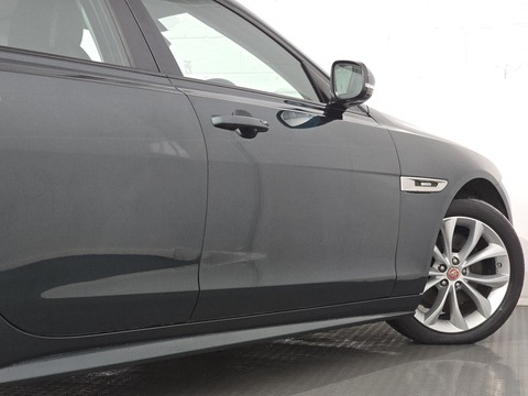 2.0d R-Sport Saloon 4dr Diesel Auto AWD Euro 6 (s/s) (180 ps)