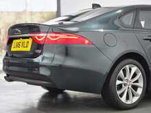 Jaguar XF d R-Sport 