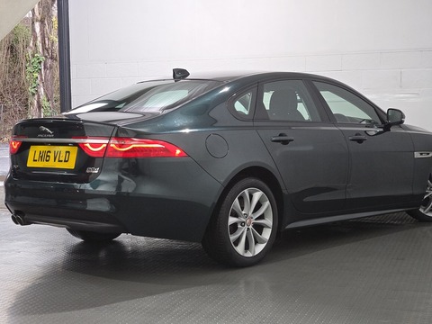 2.0d R-Sport Saloon 4dr Diesel Auto AWD Euro 6 (s/s) (180 ps)
