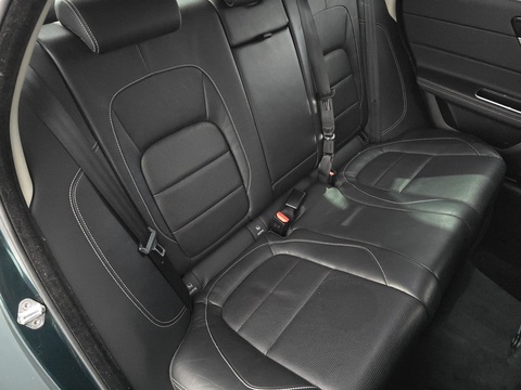 2.0d R-Sport Saloon 4dr Diesel Auto AWD Euro 6 (s/s) (180 ps)