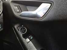 Ford Fiesta T EcoBoost ST-Line 