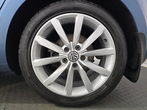 2.0 TDI BlueMotion Tech GT Hatchback 5dr Diesel Manual Euro 5 (s/s) (150 ps)