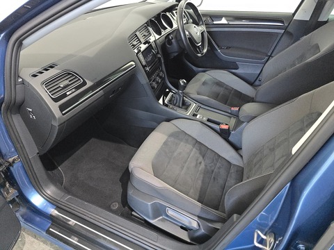 2.0 TDI BlueMotion Tech GT Hatchback 5dr Diesel Manual Euro 5 (s/s) (150 ps)