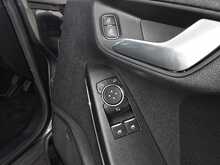 Ford Fiesta T EcoBoost Titanium 