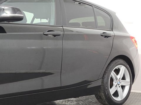 1.5 118i Sport Hatchback 5dr Petrol Auto Euro 6 (s/s) (136 ps)