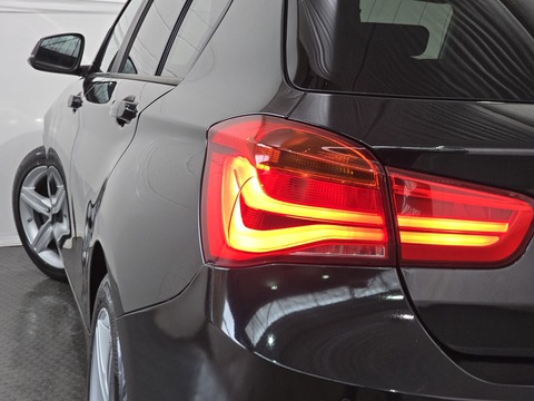 1.5 118i Sport Hatchback 5dr Petrol Auto Euro 6 (s/s) (136 ps)