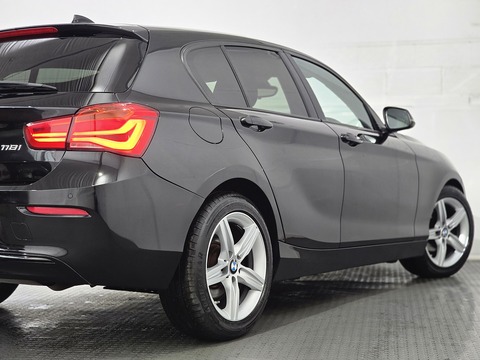 1.5 118i Sport Hatchback 5dr Petrol Auto Euro 6 (s/s) (136 ps)