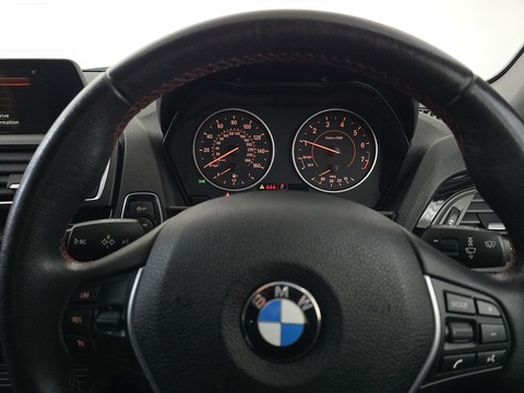 1.5 118i Sport Hatchback 5dr Petrol Auto Euro 6 (s/s) (136 ps)