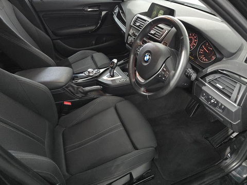 1.5 118i Sport Hatchback 5dr Petrol Auto Euro 6 (s/s) (136 ps)