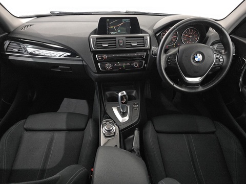 1.5 118i Sport Hatchback 5dr Petrol Auto Euro 6 (s/s) (136 ps)