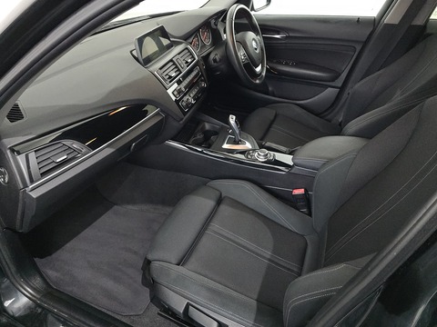1.5 118i Sport Hatchback 5dr Petrol Auto Euro 6 (s/s) (136 ps)