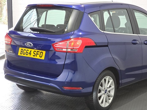 1.6 Titanium MPV 5dr Petrol Powershift Euro 5 (105 ps)