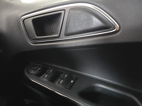 1.6 Titanium MPV 5dr Petrol Powershift Euro 5 (105 ps)