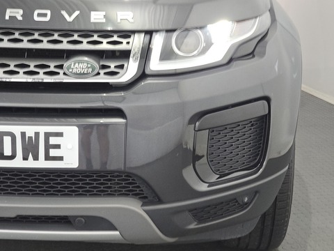 2.0 TD4 SE SUV 5dr Diesel Manual 4WD Euro 6 (s/s) (180 ps)