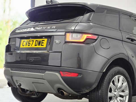 2.0 TD4 SE SUV 5dr Diesel Manual 4WD Euro 6 (s/s) (180 ps)