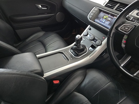 2.0 TD4 SE SUV 5dr Diesel Manual 4WD Euro 6 (s/s) (180 ps)