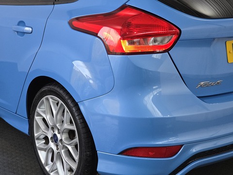 1.5 TDCi ST-Line Hatchback 5dr Diesel Manual Euro 6 (s/s) (120 ps)