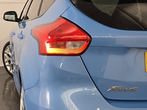 1.5 TDCi ST-Line Hatchback 5dr Diesel Manual Euro 6 (s/s) (120 ps)