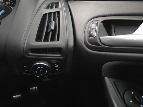 1.5 TDCi ST-Line Hatchback 5dr Diesel Manual Euro 6 (s/s) (120 ps)