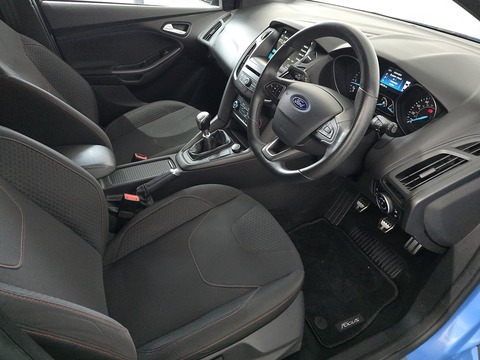 1.5 TDCi ST-Line Hatchback 5dr Diesel Manual Euro 6 (s/s) (120 ps)