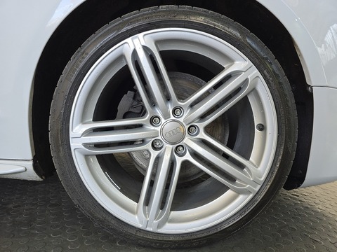 2.0 TDI S line Coupe 2dr Diesel Manual quattro Euro 5 (s/s) (177 ps)