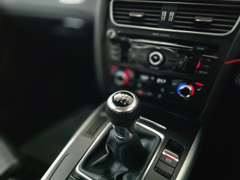 2.0 TDI S line Coupe 2dr Diesel Manual quattro Euro 5 (s/s) (177 ps)