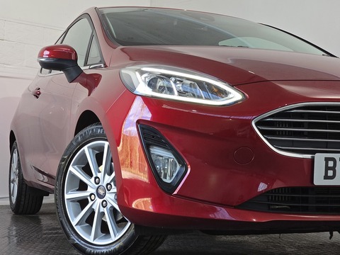 1.0T EcoBoost GPF Titanium Hatchback 3dr Petrol Manual Euro 6 (s/s) (125 ps)