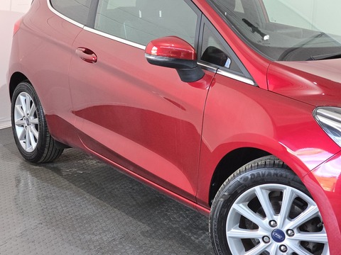 1.0T EcoBoost GPF Titanium Hatchback 3dr Petrol Manual Euro 6 (s/s) (125 ps)