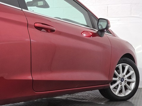 1.0T EcoBoost GPF Titanium Hatchback 3dr Petrol Manual Euro 6 (s/s) (125 ps)
