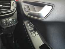 Ford Fiesta T EcoBoost Titanium 
