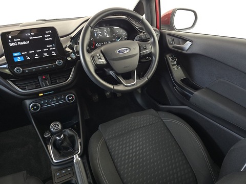 1.0T EcoBoost GPF Titanium Hatchback 3dr Petrol Manual Euro 6 (s/s) (125 ps)