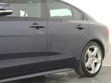 Jaguar XE d R-Sport 