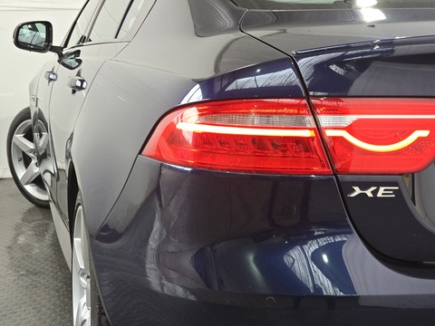 2.0d R-Sport Saloon 4dr Diesel Auto AWD Euro 6 (s/s) (180 ps)