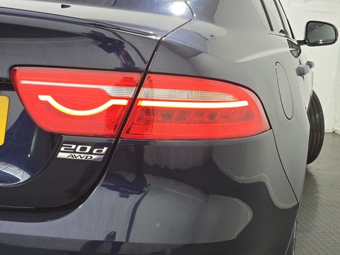 2.0d R-Sport Saloon 4dr Diesel Auto AWD Euro 6 (s/s) (180 ps)