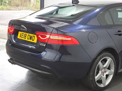 2.0d R-Sport Saloon 4dr Diesel Auto AWD Euro 6 (s/s) (180 ps)